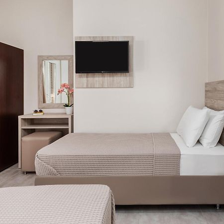 Hotel Grekas Neoi Poroi Bagian luar foto