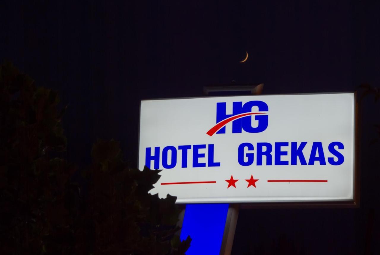 Hotel Grekas Neoi Poroi Bagian luar foto