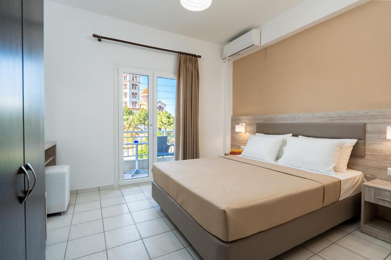 Hotel Grekas Neoi Poroi Bagian luar foto