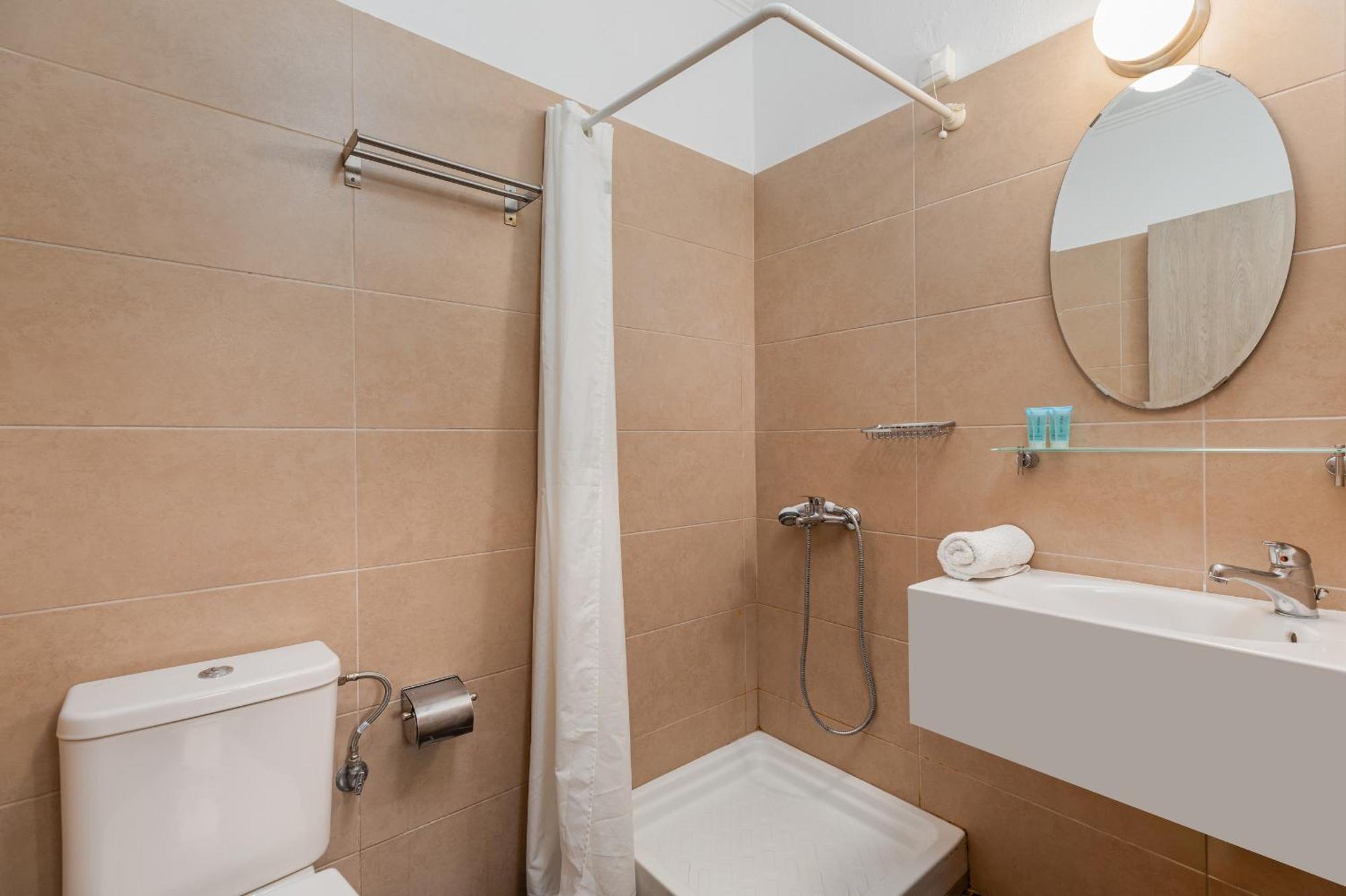 Hotel Grekas Neoi Poroi Bagian luar foto