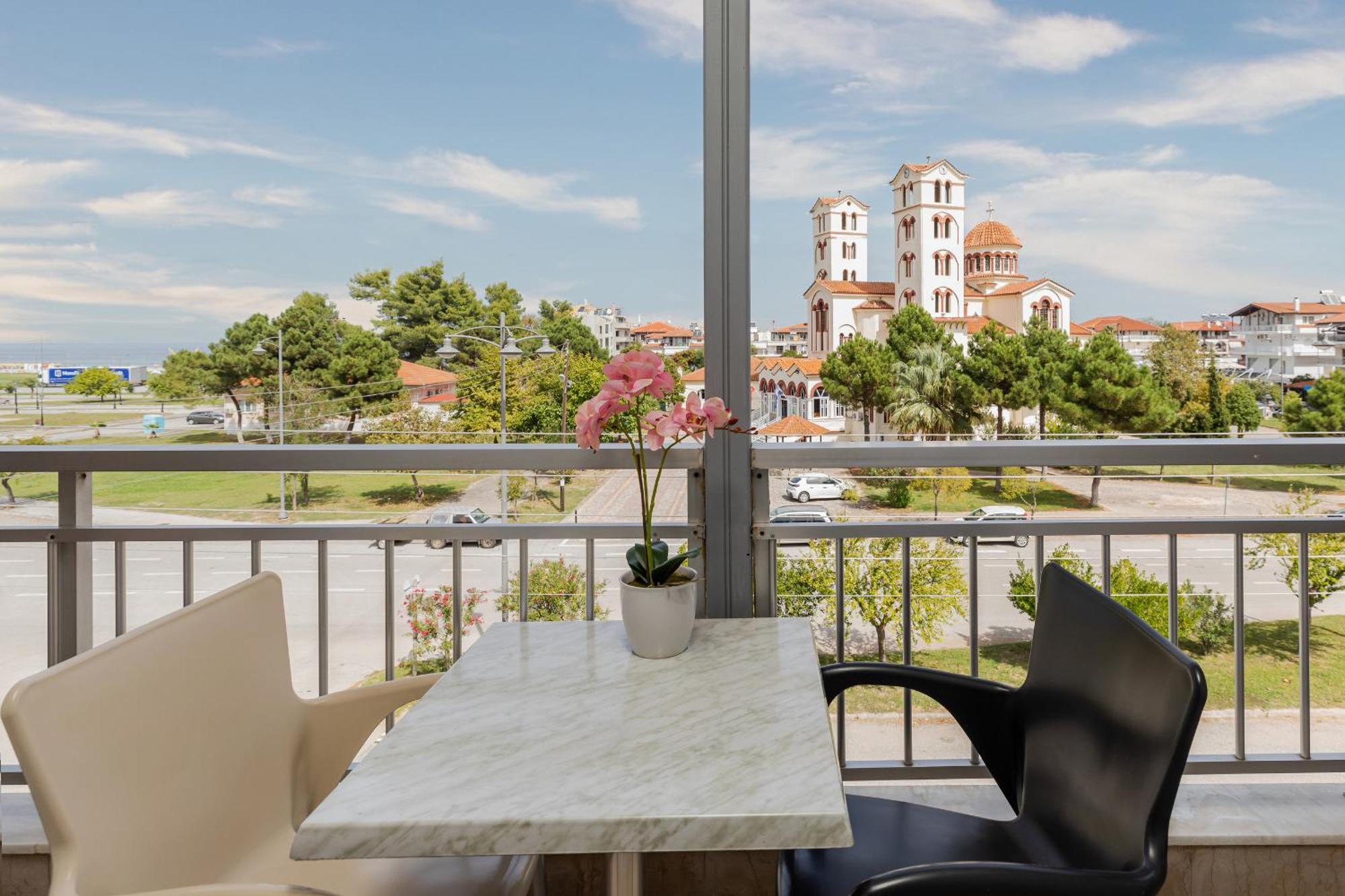 Hotel Grekas Neoi Poroi Bagian luar foto
