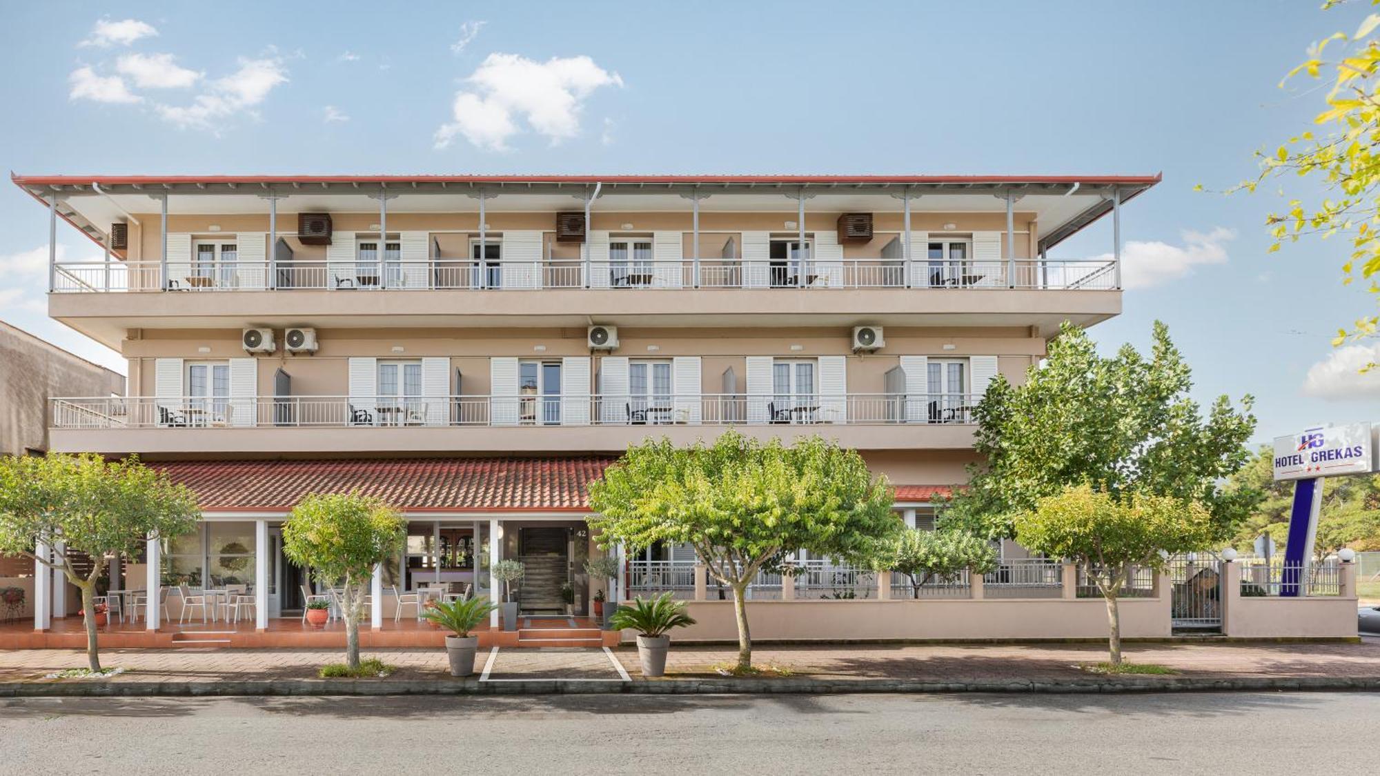 Hotel Grekas Neoi Poroi Bagian luar foto
